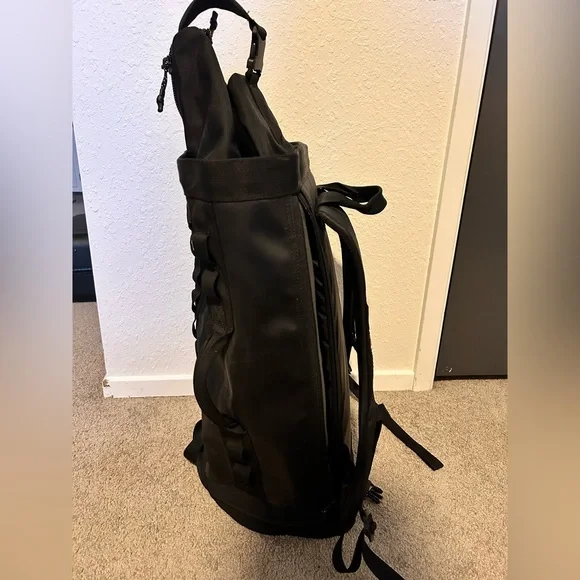 The North Face Black Duffel Backpack - Picture 3 of 11